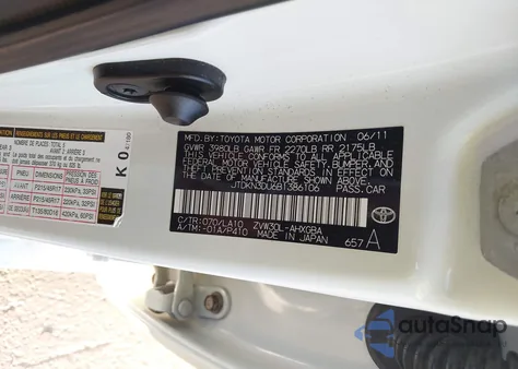 2011 Toyota Prius Five z USA, uszkodzony, nr VIN JTDKN3DU6B1386106